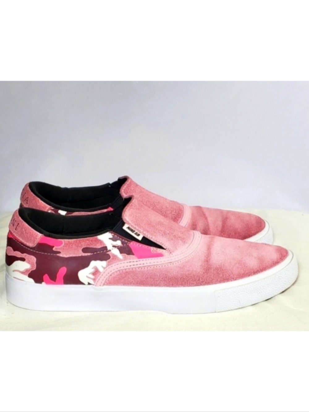 Nike Size 8.5 SB Verona Leticia Bufoni Slip on Sneakers.